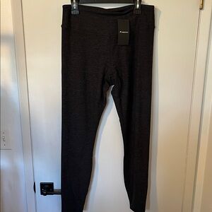 Fabletics Dark Heather Leggings in Black NWT